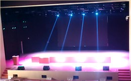 智慧校园新标杆：学校多功能厅智能音视频与灯光控制系统